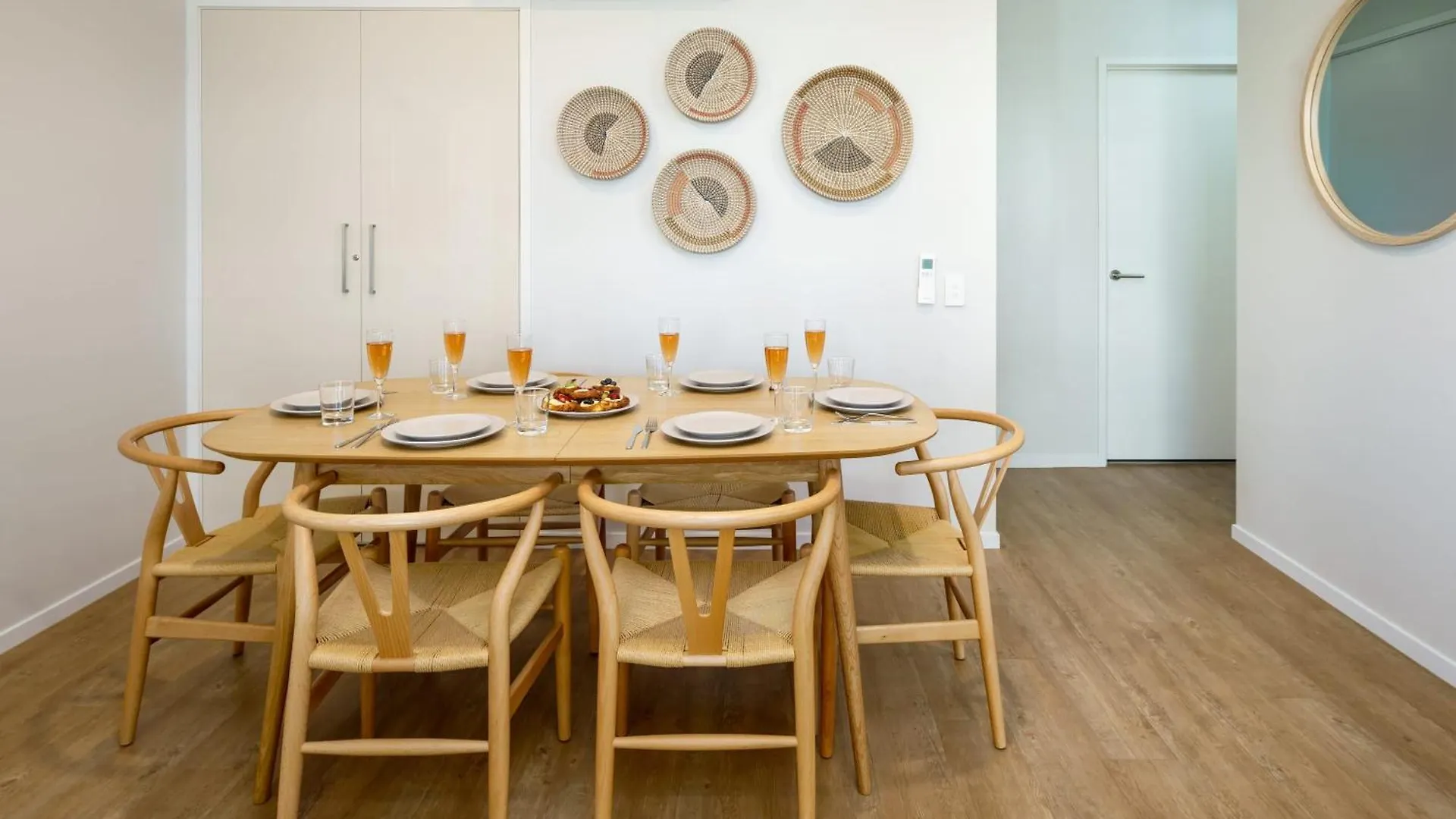 Ocean Breeze Retreat: Kings Coastal Apartment 칼론드라 0*,